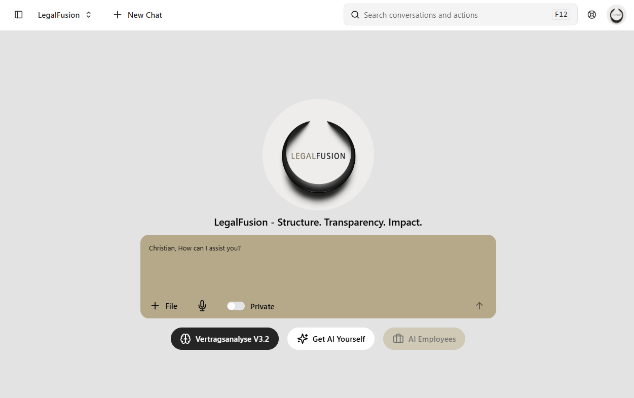 LegalFusion Workspace mit Projektübersicht und Vertragsanalyse